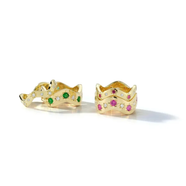 Anniversary Emerald and Diamond Wave Band