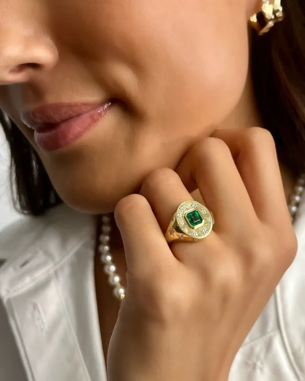Anniversary Emerald Signet Ring