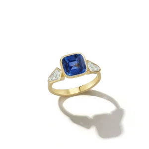 Bespoke Blue Sapphire and Diamond Autumn Ring