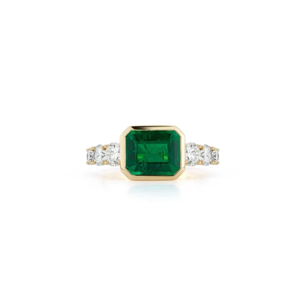 Bespoke Emerald and Diamond Toujours Ring