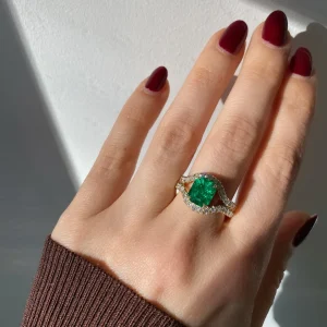 FORME Emerald and Pave Diamond Contour Ring