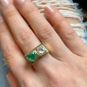 Prive Duo Signet Emerald Heart and Diamond Ring