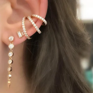 Prive Triple Diamond Ear Cuff