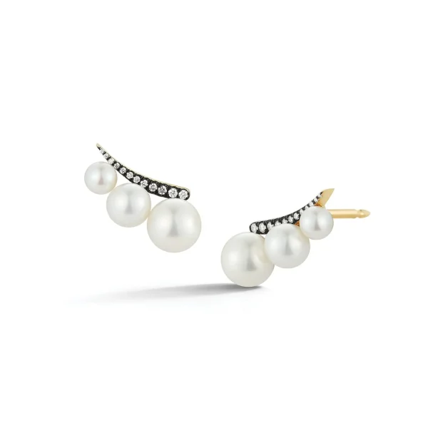 Prive White Pearl Jumbo Ear Climber